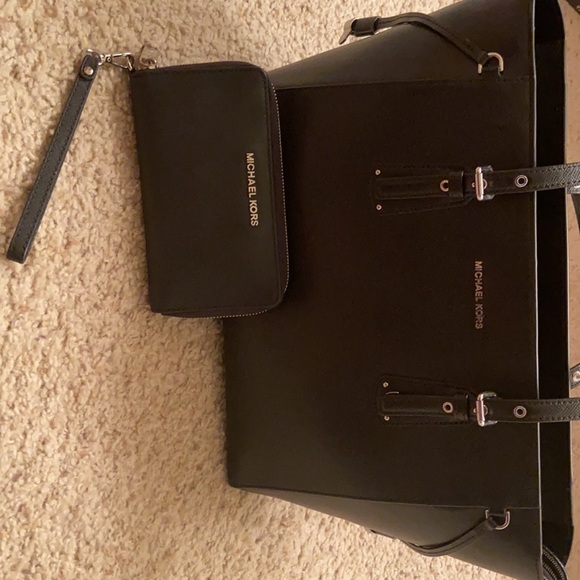 ‼️SOLD‼️ - Picture 14 of 16